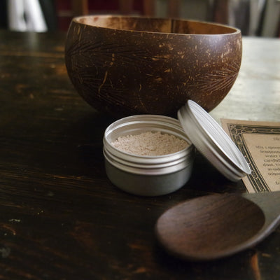 Gift set: Coconut bowl & spoon + 1 x 30 g face mask